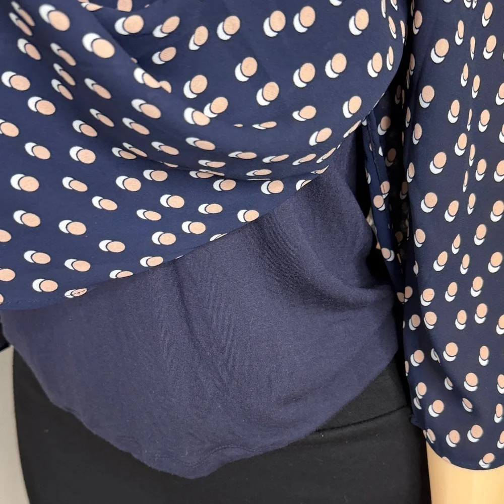 Ann Taylor Blouse Size Small - Picture 8 of 15